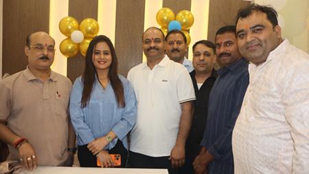 श्री हेमंत कुमार राय के प्रॉडक्शन हाऊस ASS प्रोडक्शन प्राइवेट लिमिटेड और ST एंटरटेनमेंट के मुंबई कार्यालय के भव्य उद्घाटन पर कई सिलेब्रिटीज की उपस्थिति