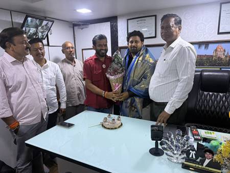 VKDL Group Chairman V K Dubey Birthday 1
