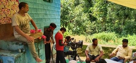 Film-Honeymoonay-Namah-12