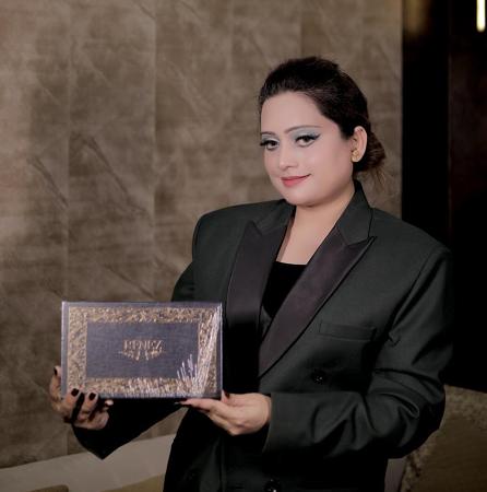 Fashion Icon Sana Aziz Khan (9)